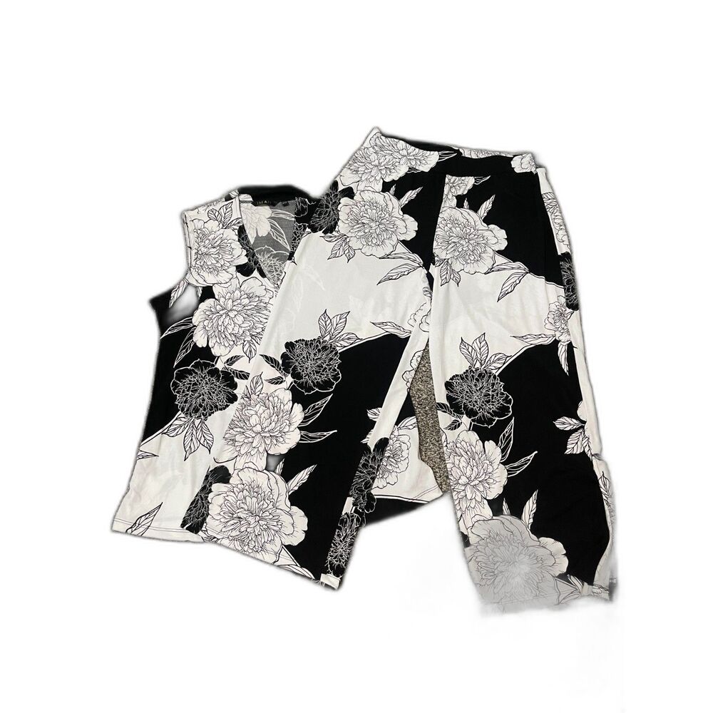 IMAN Global Chic Black and White Floral Wide Leg Pant with Tank Top Set LT
